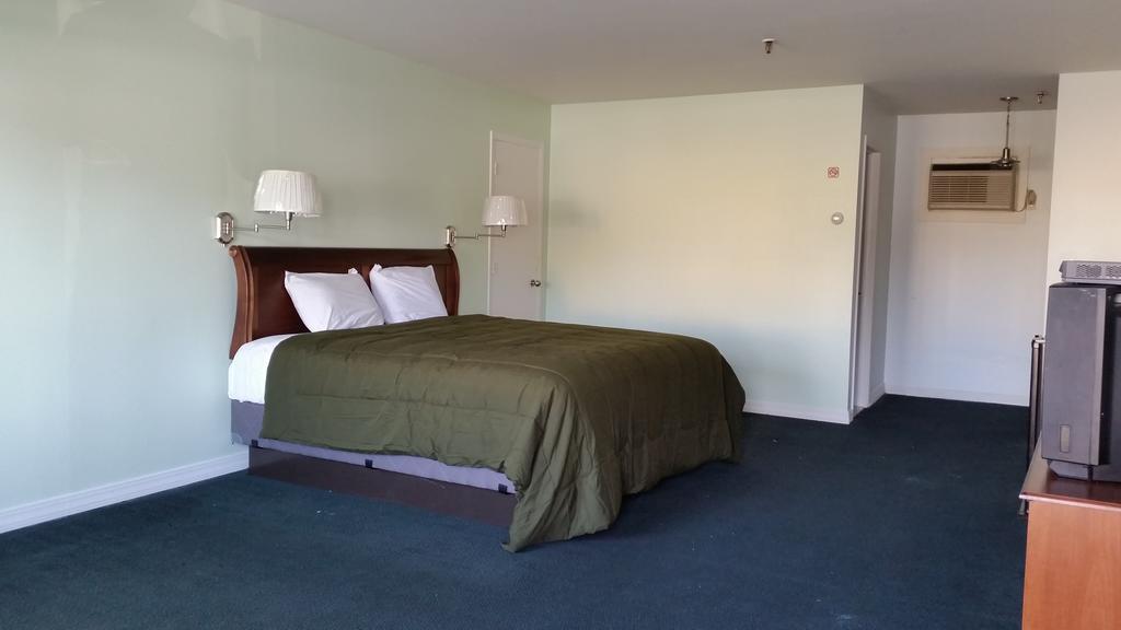 Budget Motor Inn- Stony Point Extérieur photo